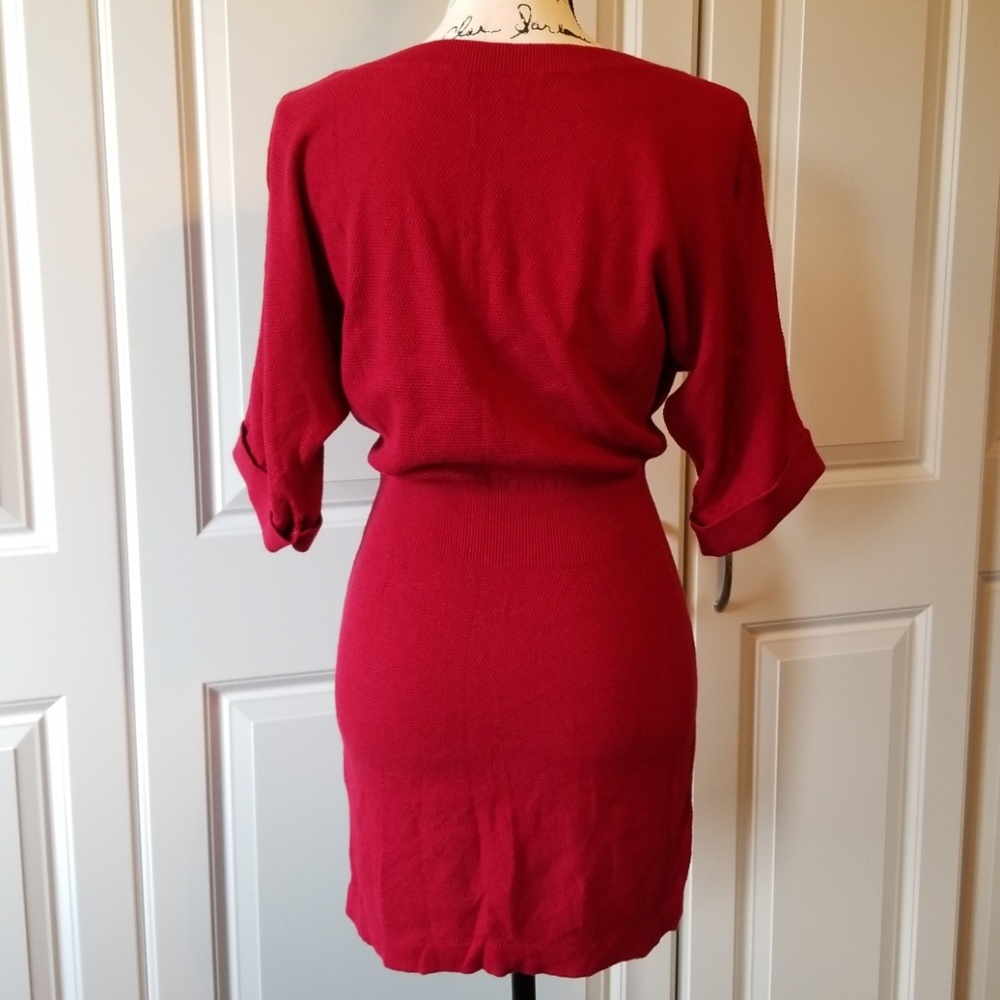 Tunic - Picture 3 of 4